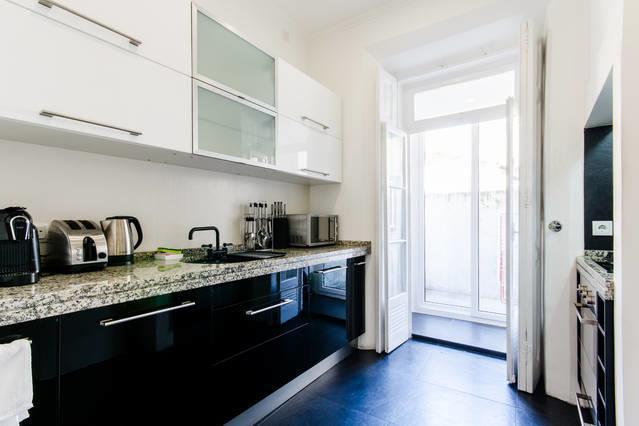 Luxury Apartment In City Centre - Avenida Da Liberdade Lisbon Bagian luar foto